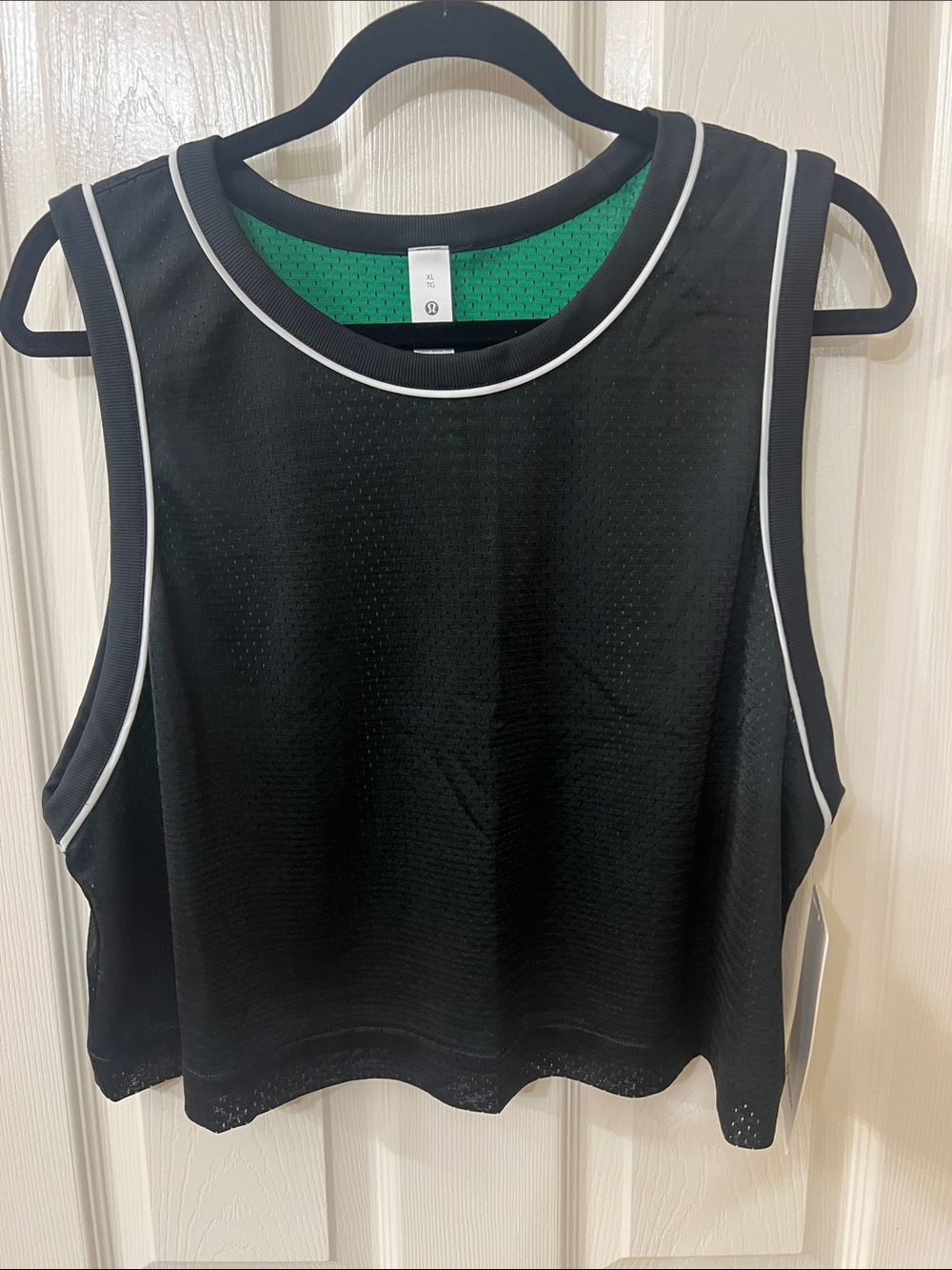 Double-Layered Mesh Reversible Tank